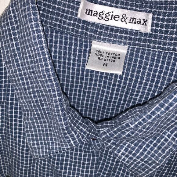 Maggie & Max Blue Gingham Embroidered Floral Button Down Shirt Women’s M - Picture 2 of 8